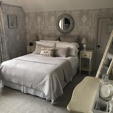 West Tyning Bed & Breakfast Bitton Exterior photo