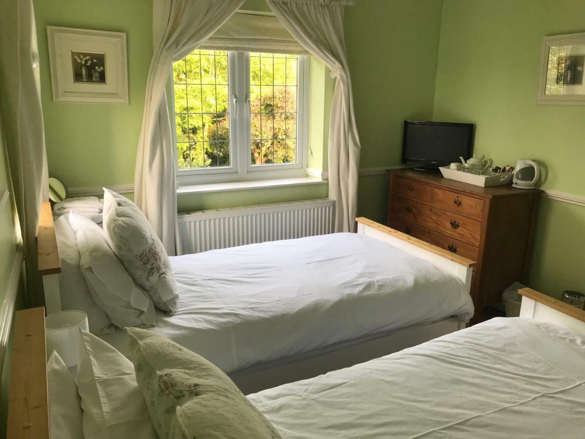 West Tyning Bed & Breakfast Bitton Exterior photo